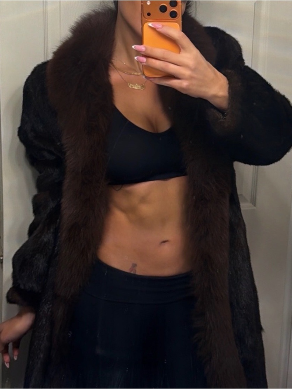 Elegant Brown Fur Coat